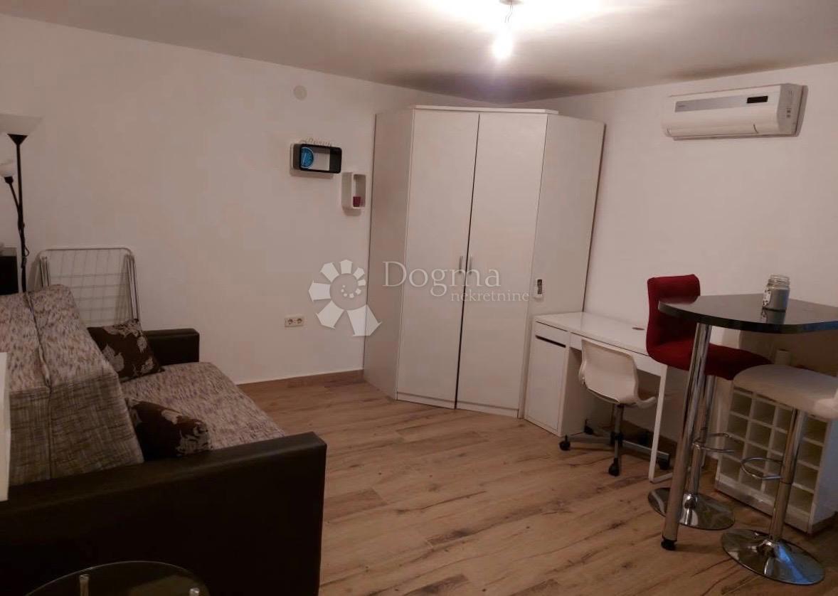 Allogio Donji grad, Donji Grad, 20m2