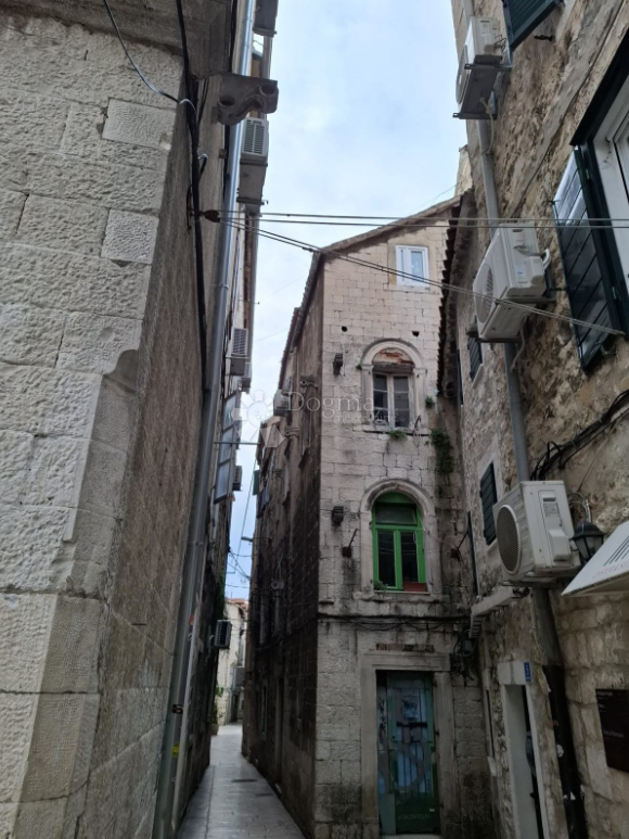 Allogio Grad, Split, 56m2