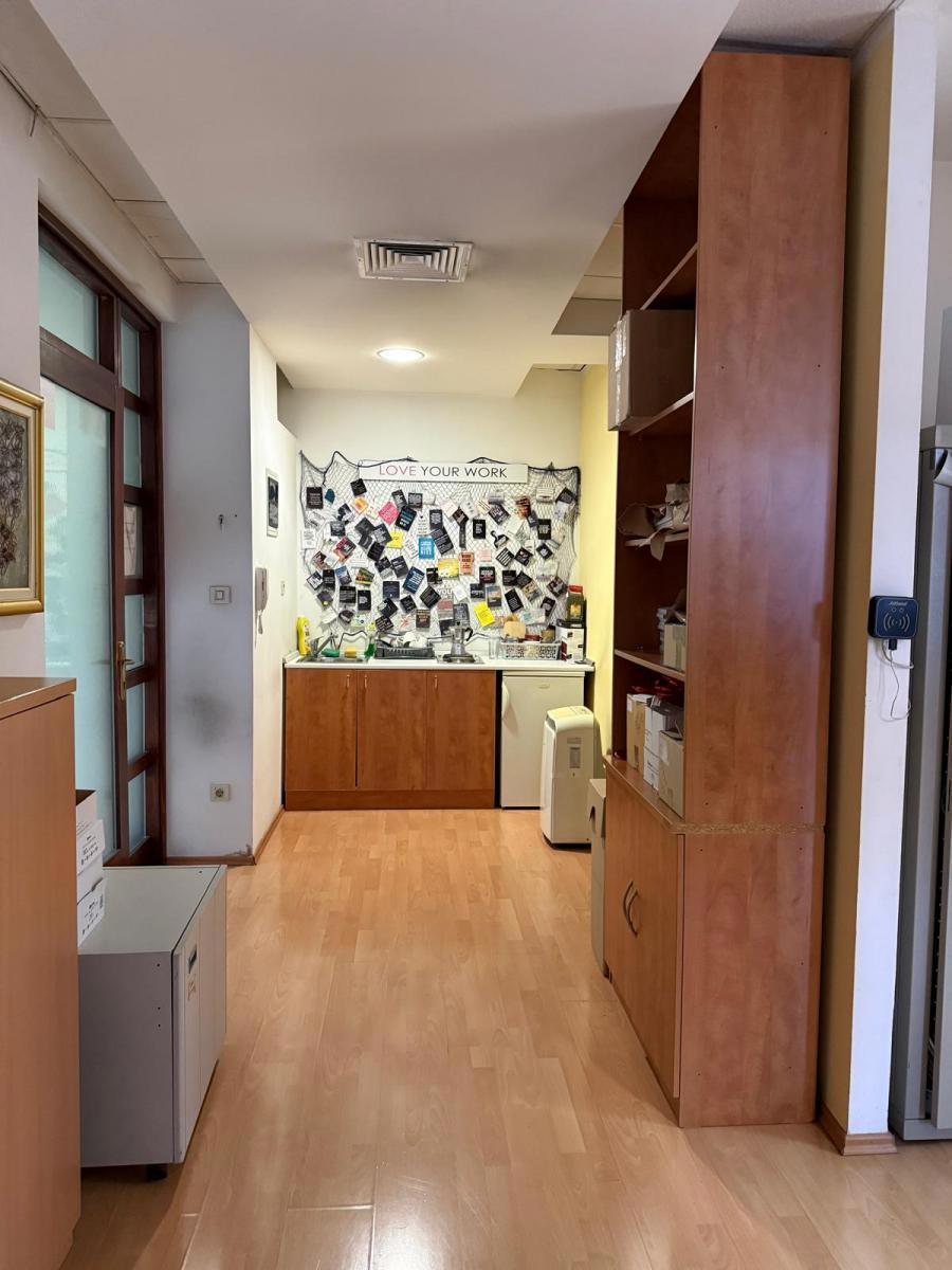 Locale commerciale Poreč, 92,82m2