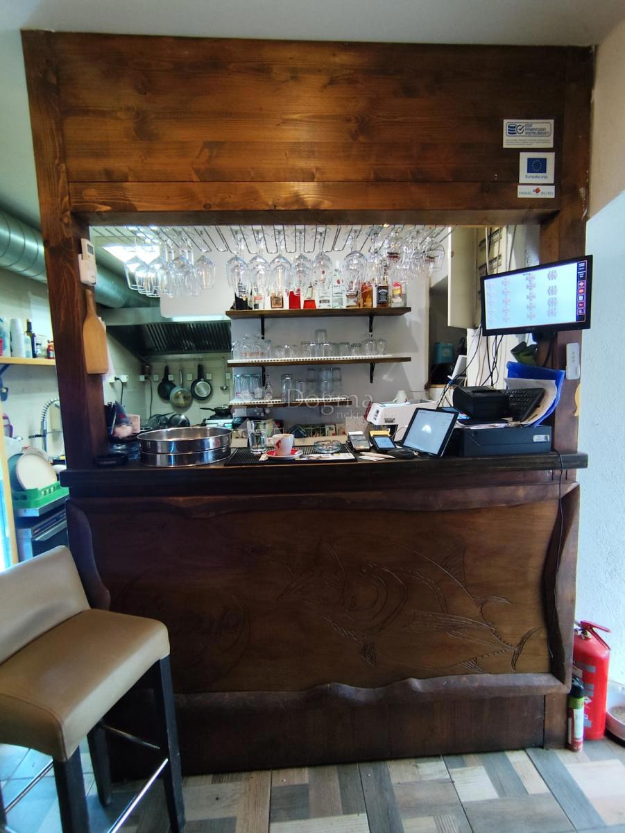 Locale commerciale Dolac, Šibenik, 20m2