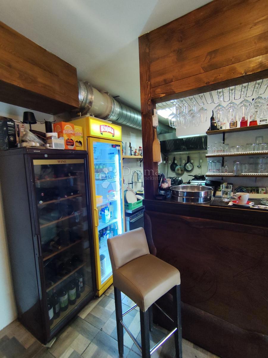 Locale commerciale Dolac, Šibenik, 20m2