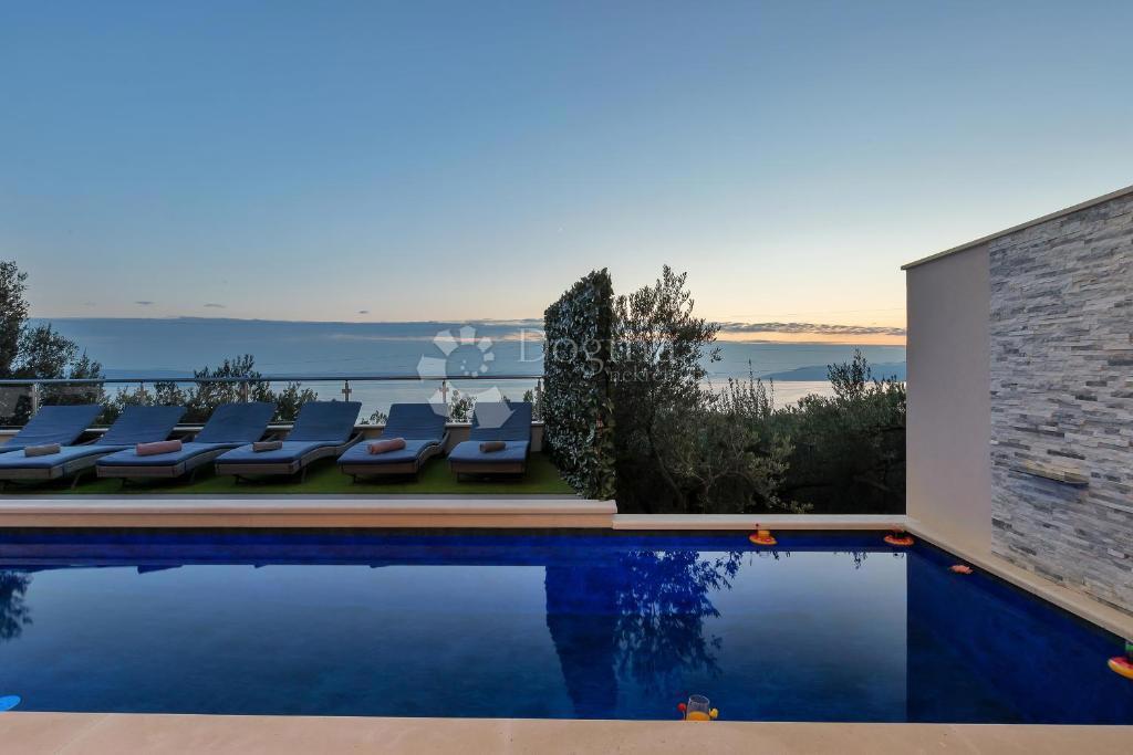 Casa Veliko Brdo, Makarska, 160m2