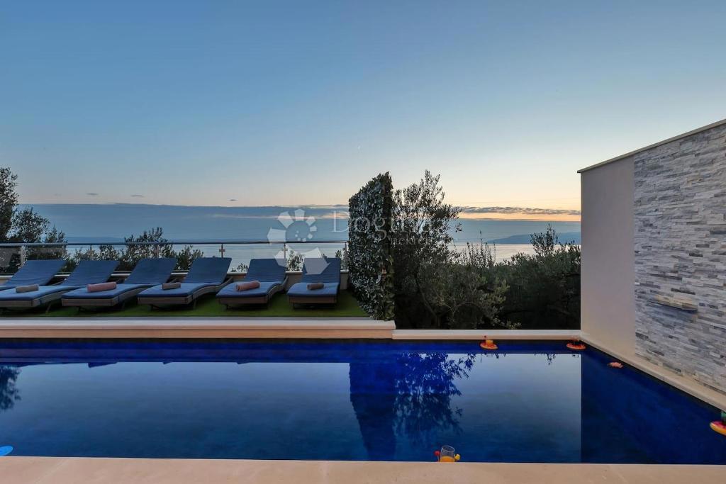 Casa Veliko Brdo, Makarska, 160m2