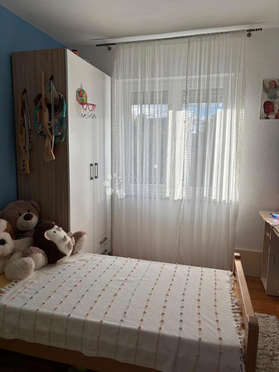 Allogio Centar, Gospić, 70m2