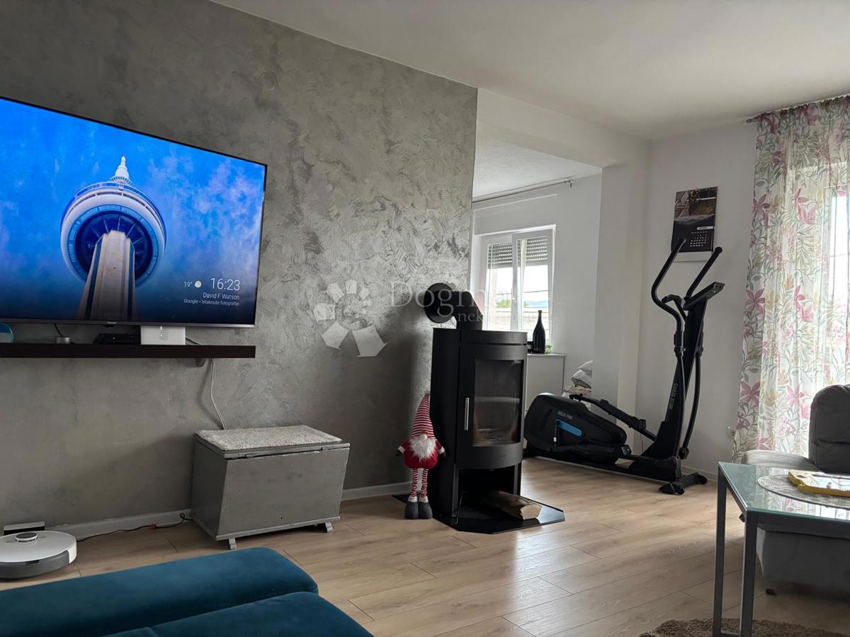 Allogio Centar, Gospić, 70m2