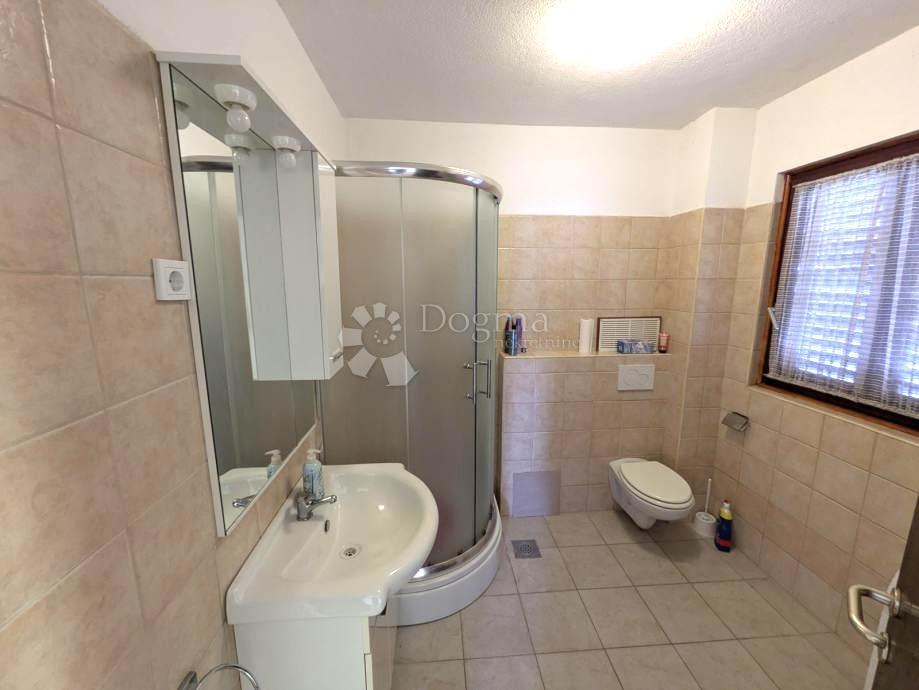 Allogio Karlobag, 95,02m2