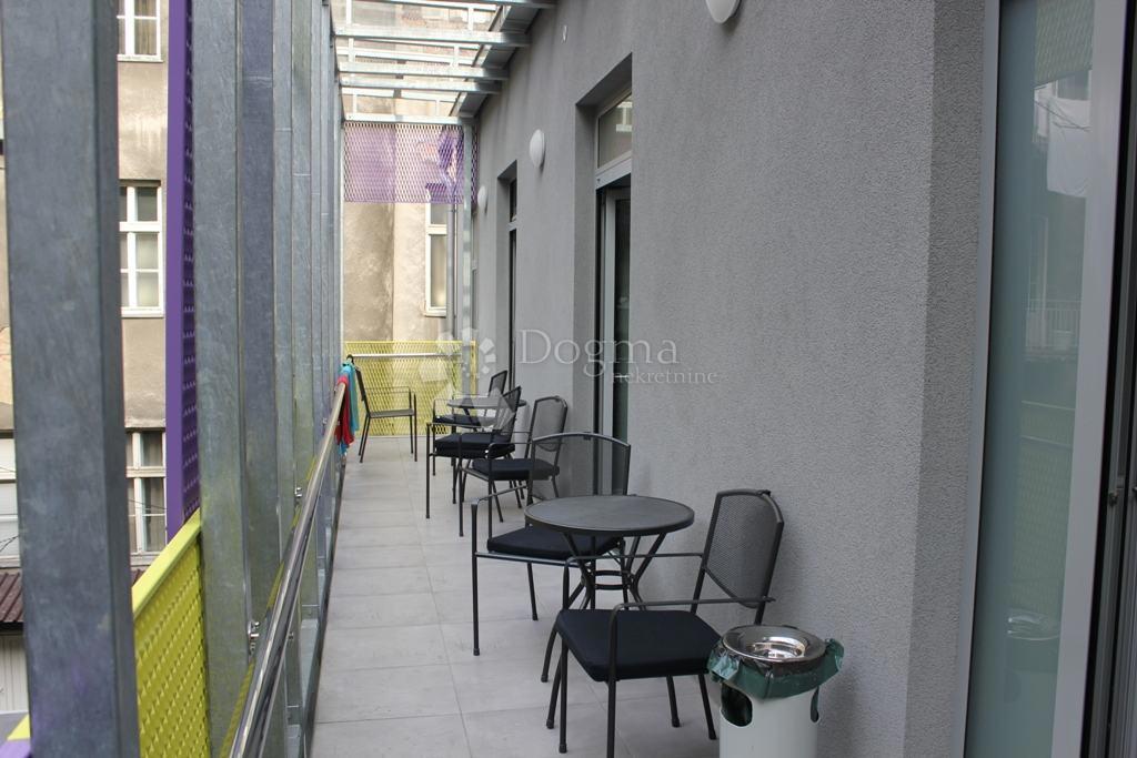 Locale commerciale Donji grad, Donji Grad, 194,02m2