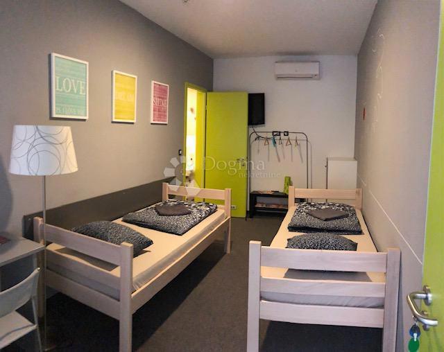 Locale commerciale Donji grad, Donji Grad, 194,02m2