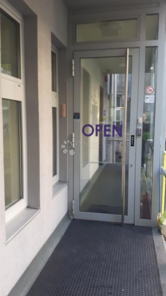 Locale commerciale Donji grad, Donji Grad, 194,02m2