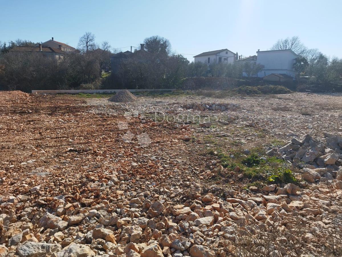 Terreno Malinska, Malinska-Dubašnica, 745m2