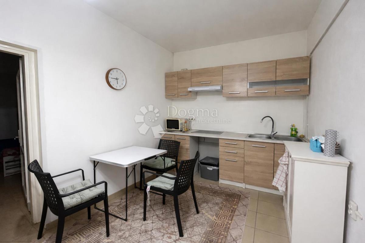 Allogio Stoja, Pula, 93,94m2