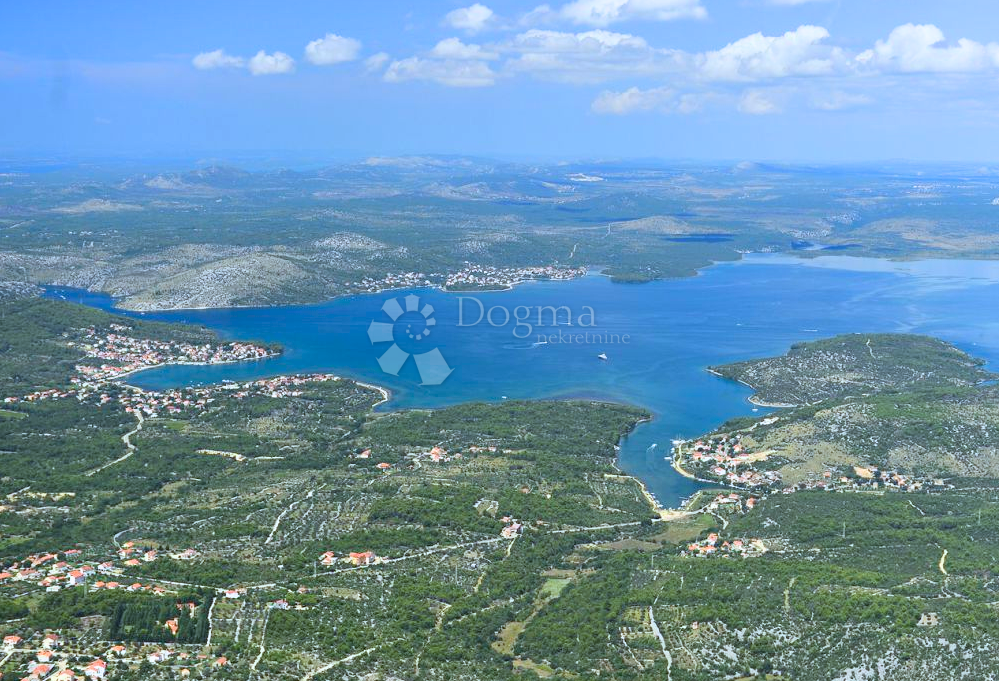 Terreno edificabile Bilice, Šibenik - Okolica, 573m2