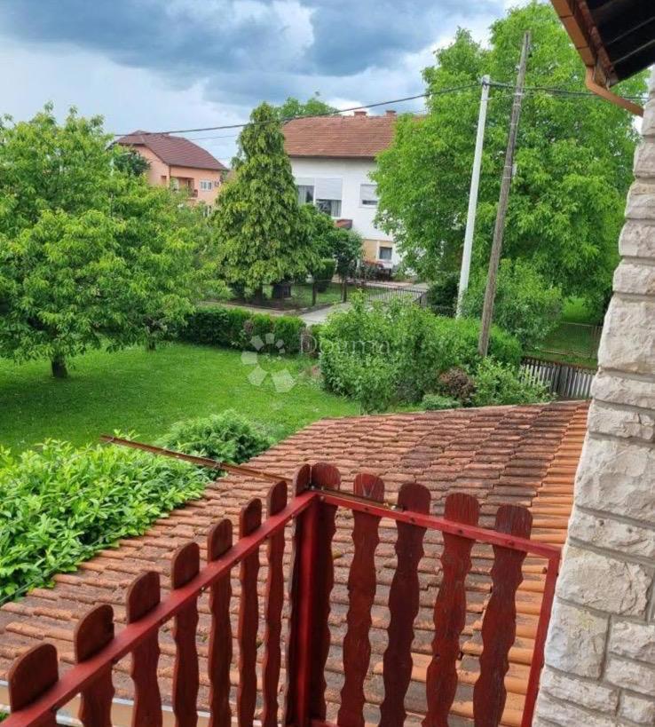 Casa Brckovljani, 345m2