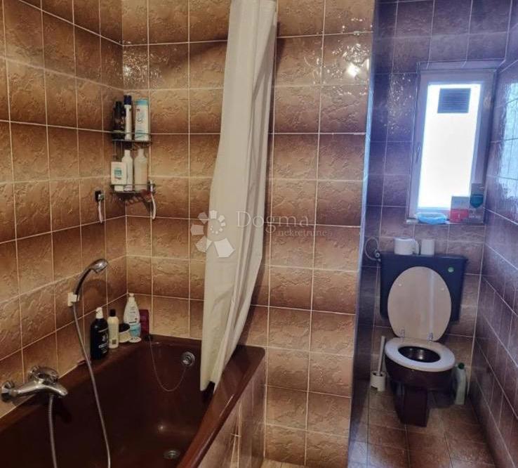 Casa Brckovljani, 345m2