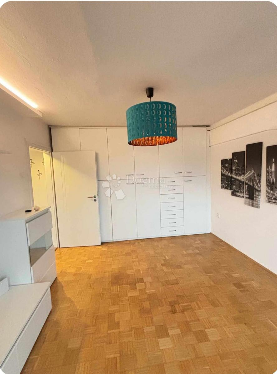 Allogio Gornji grad / Centar, Osijek, 43,50m2