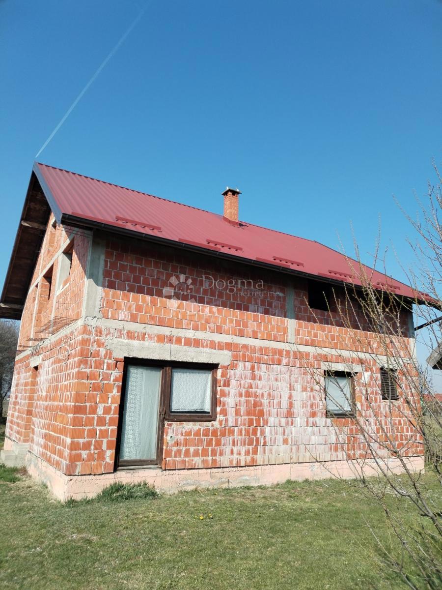 Casa Kloštar Ivanić, 92m2