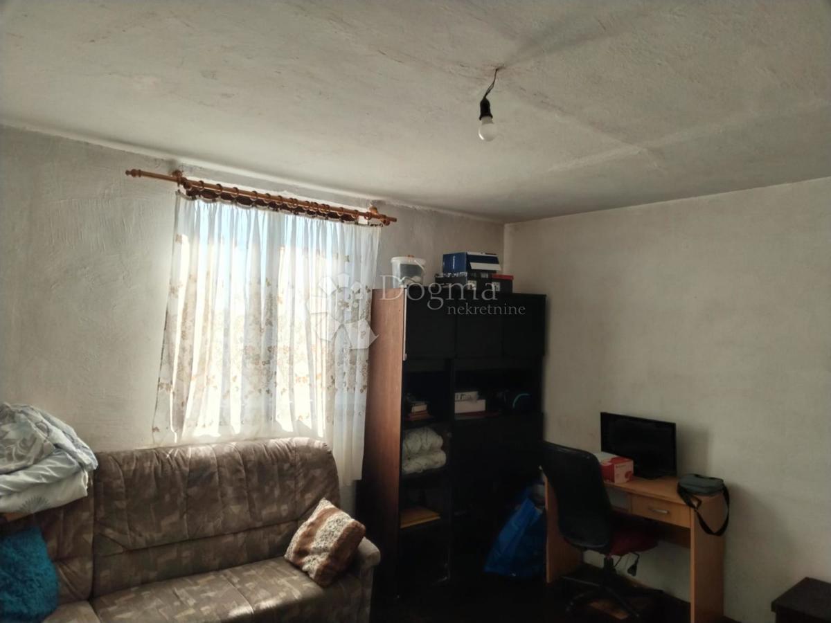 Casa Kloštar Ivanić, 92m2