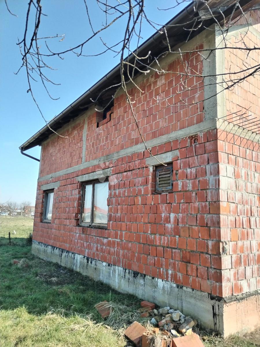 Casa Kloštar Ivanić, 92m2