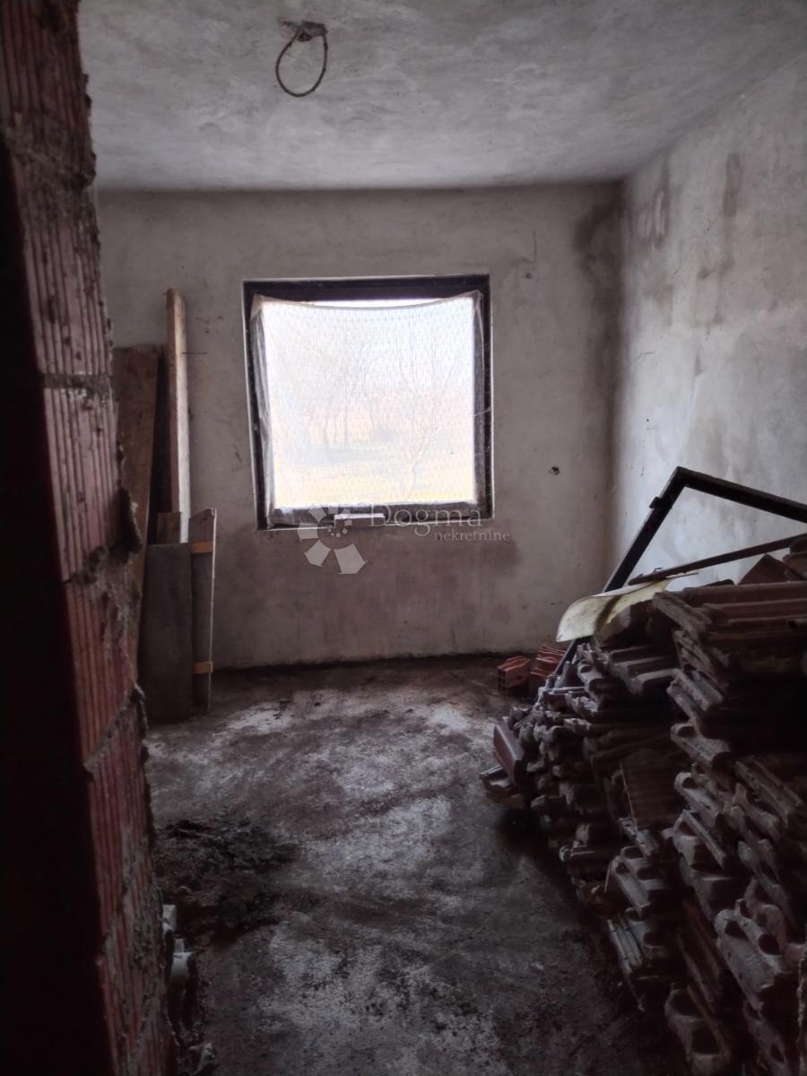 Casa Kloštar Ivanić, 92m2