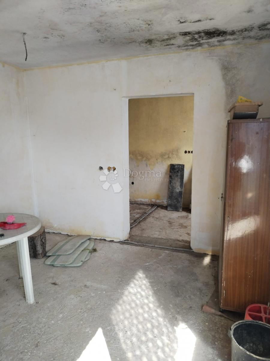 Casa Kloštar Ivanić, 92m2