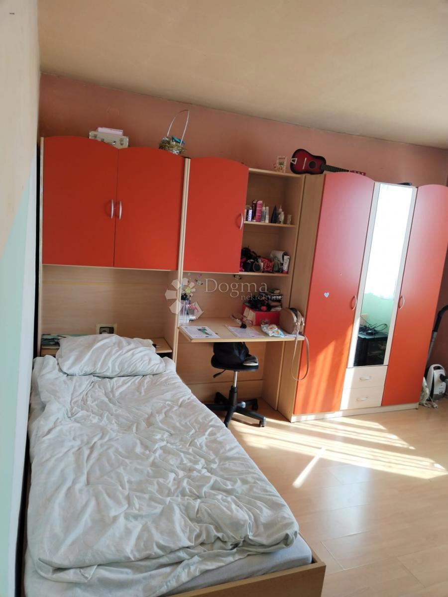 Casa Kloštar Ivanić, 92m2