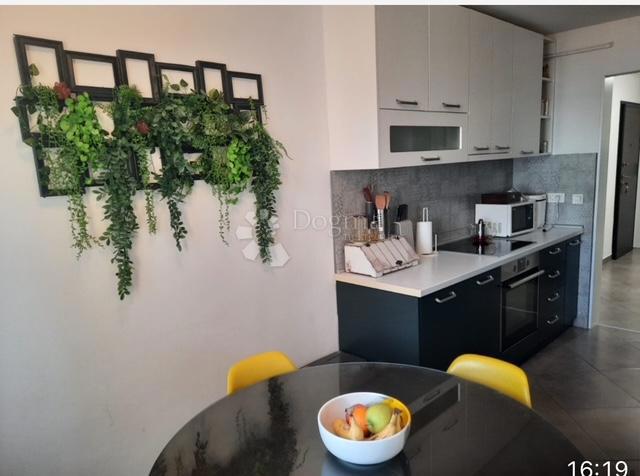 Allogio Zamet, Rijeka, 68m2