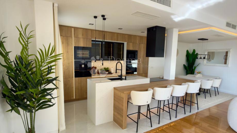 Allogio Višnjik, Zadar, 177m2