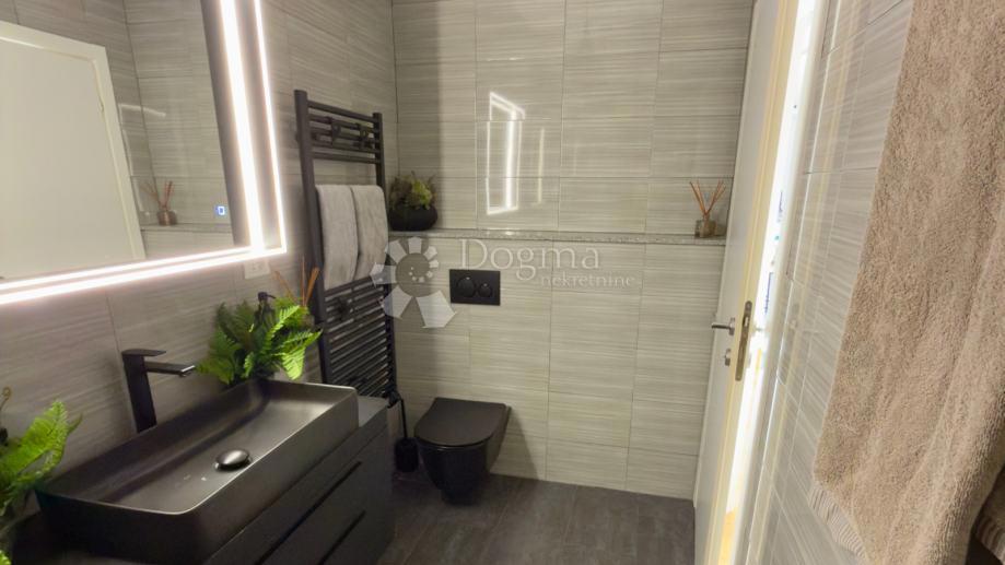 Allogio Višnjik, Zadar, 177m2