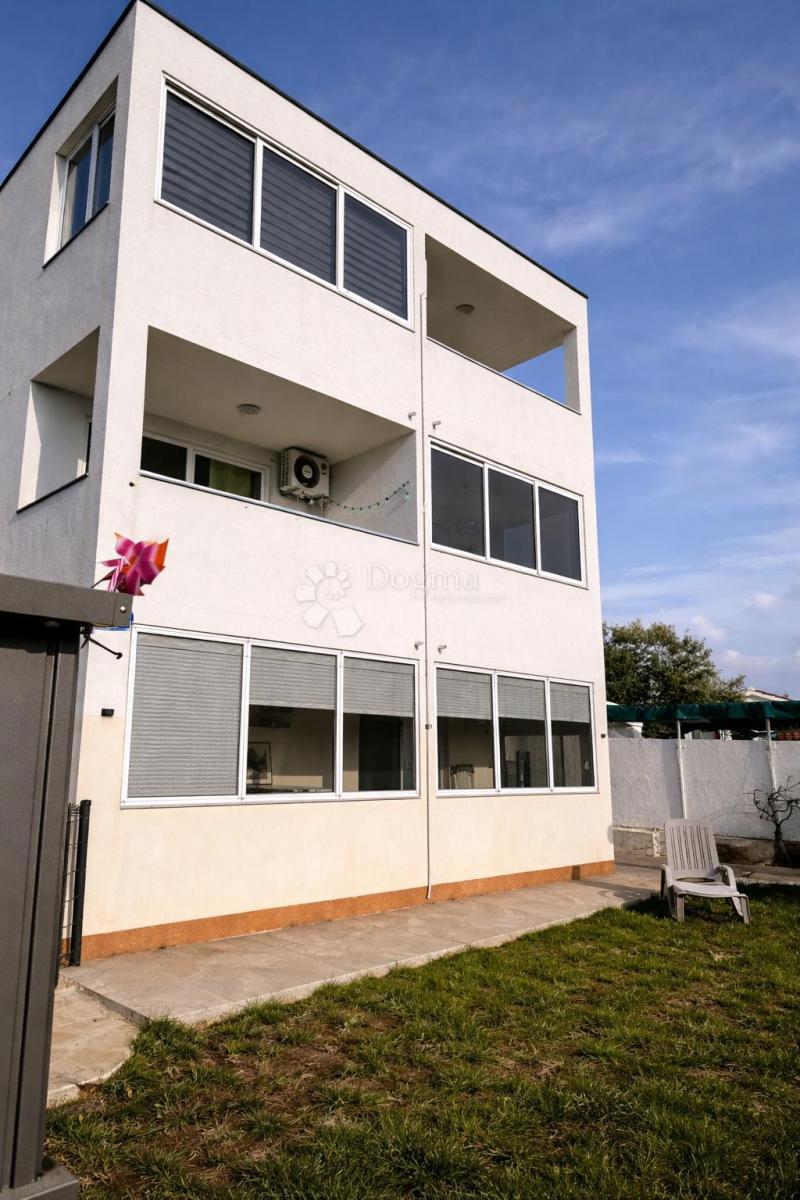 Allogio Petrčane, Zadar - Okolica, 68,24m2