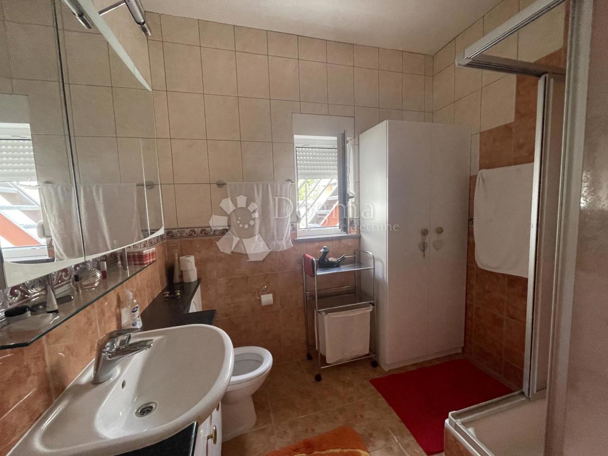 Casa Jadranovo, Crikvenica, 700m2