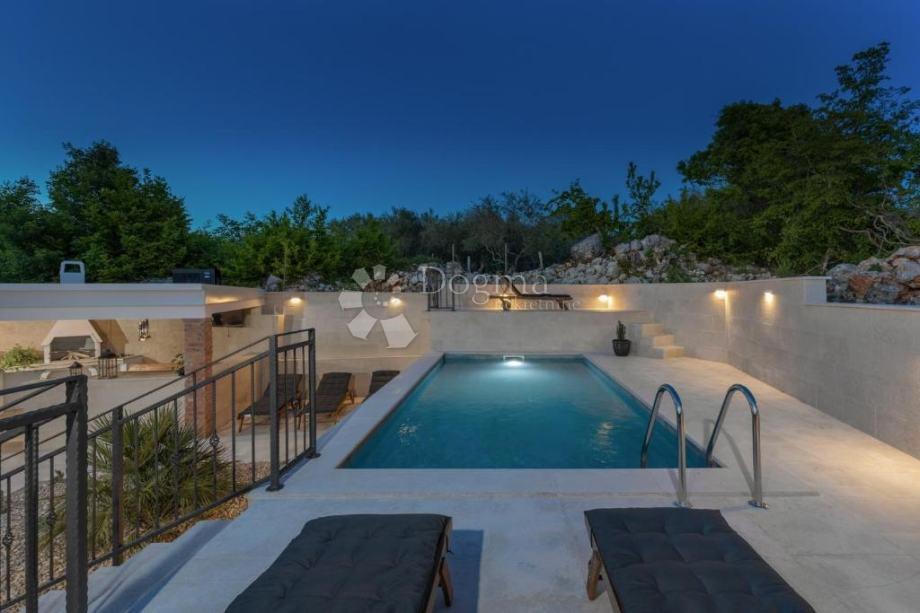 Casa Malinska, Malinska-Dubašnica, 130m2