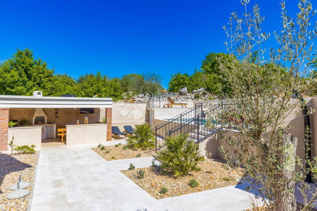 Casa Malinska, Malinska-Dubašnica, 130m2