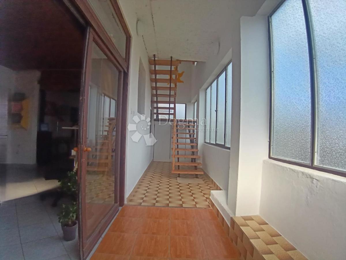 Casa Orahovica, 180m2