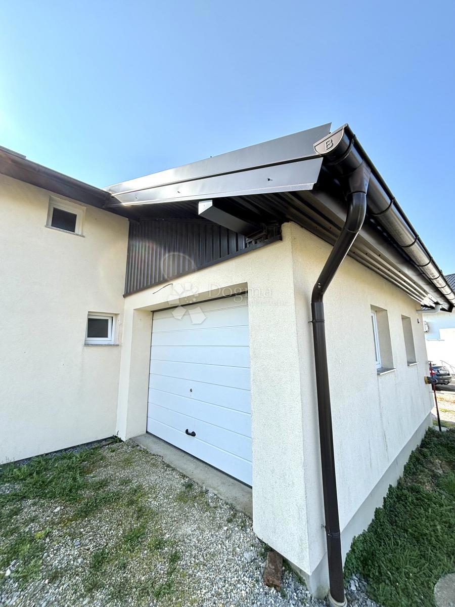 Casa Lonja, Ivanić-Grad, 256m2