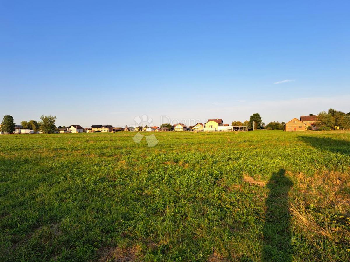 Terreno edificabile Leprovica, Dugo Selo - Okolica, 8.518m2