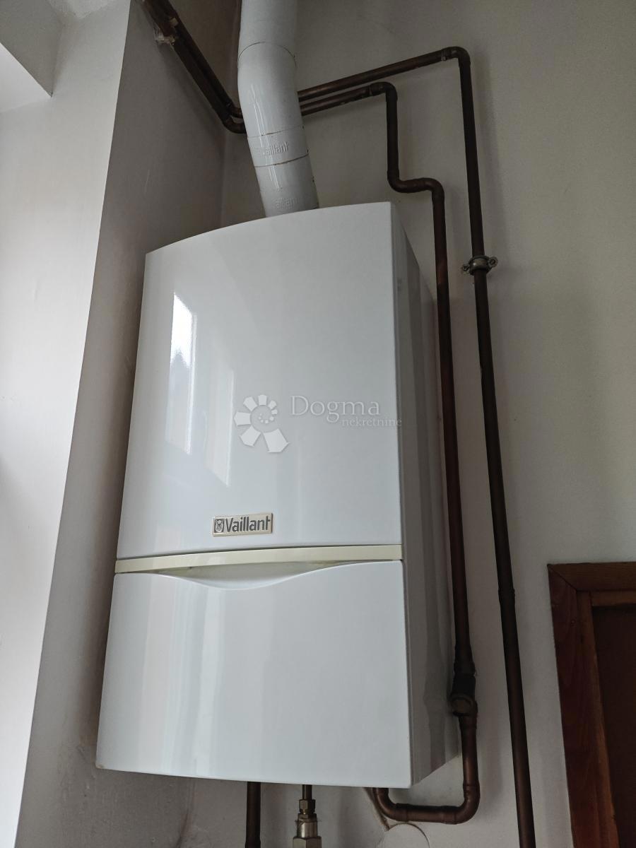 Allogio Zvijezda, Karlovac, 141m2