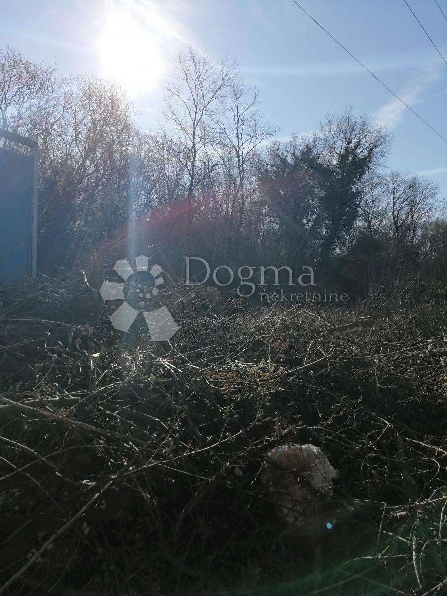 Terreno Maršići, Malinska-Dubašnica, 1.331m2