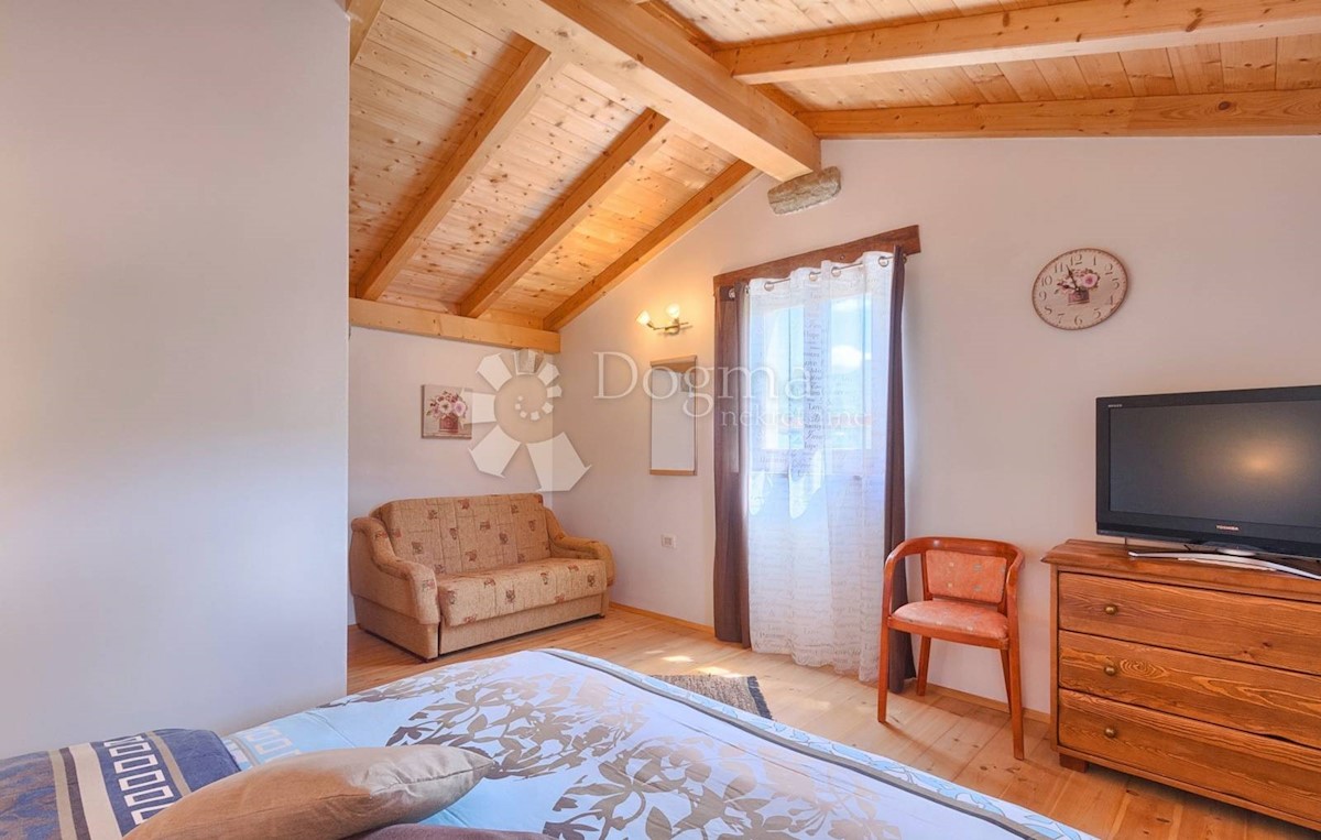 Casa Grdoselo, Pazin - Okolica, 350m2