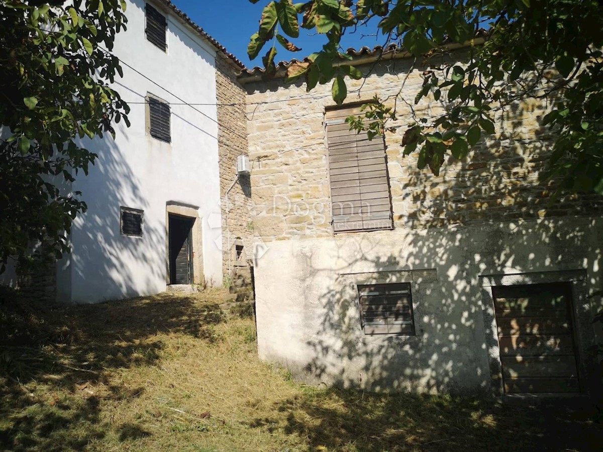 Casa Livade, Oprtalj, 180m2