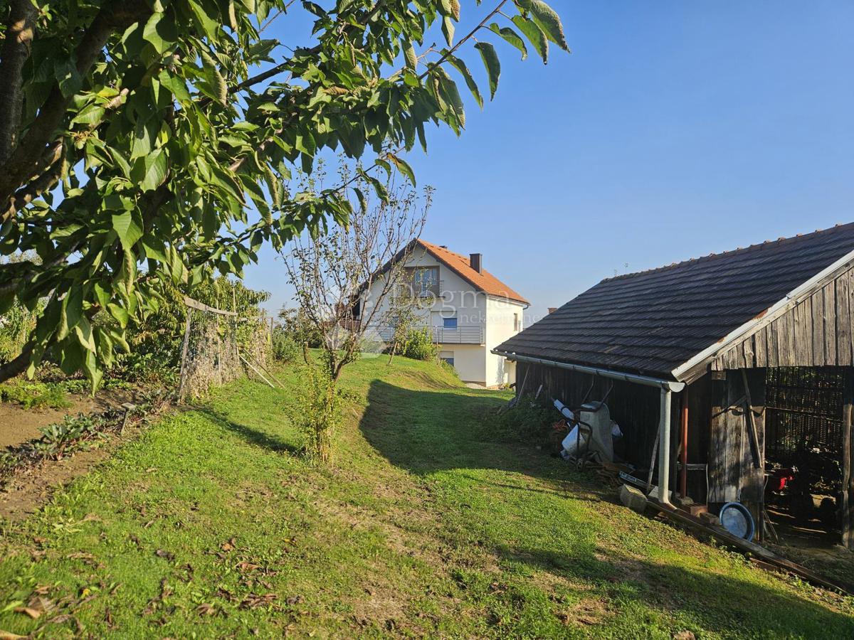 Casa Gornji Kneginec, 237m2