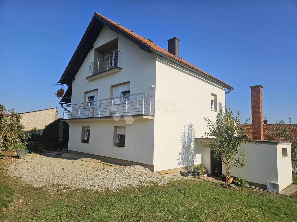 Casa Gornji Kneginec, 237m2