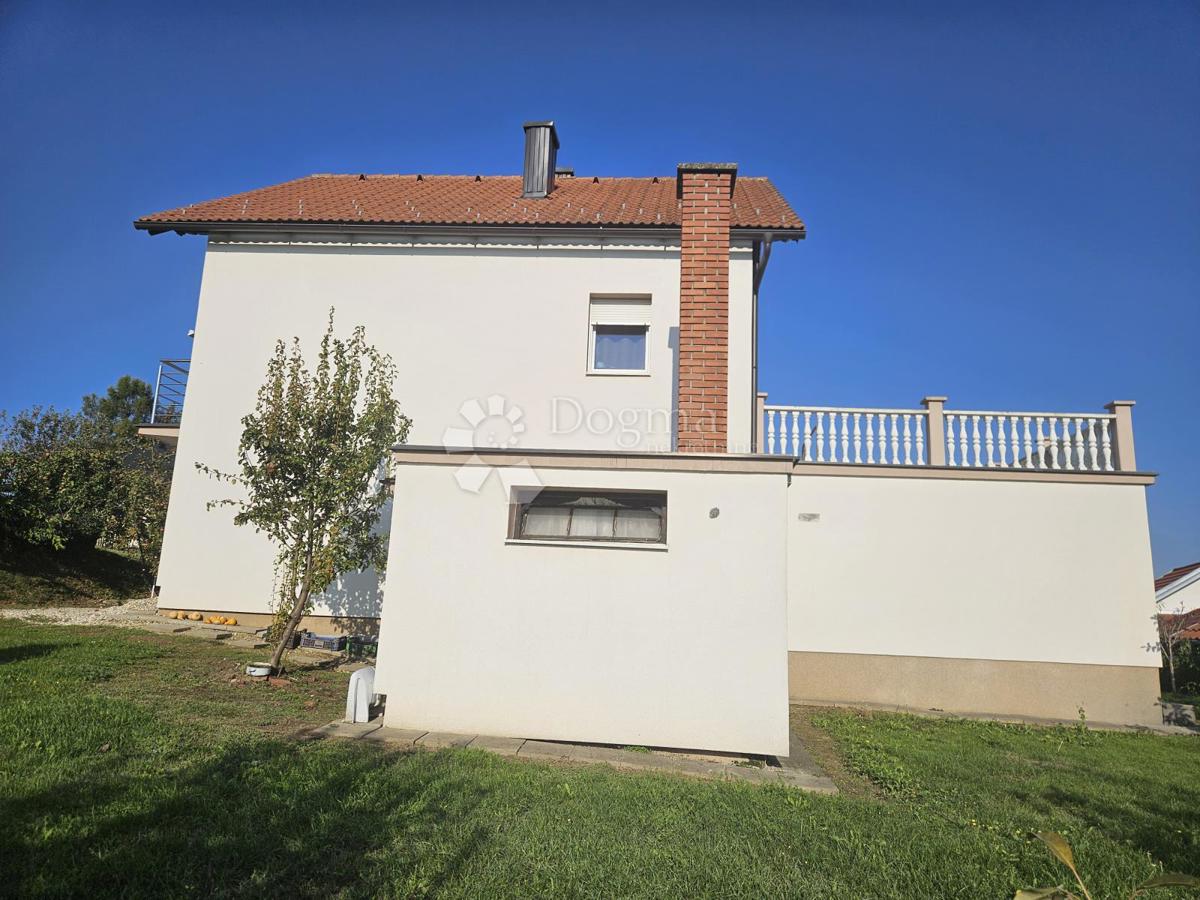 Casa Gornji Kneginec, 237m2