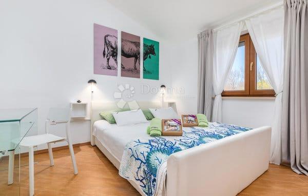 Casa Šarići, Marčana, Krvavići 39, 160m2