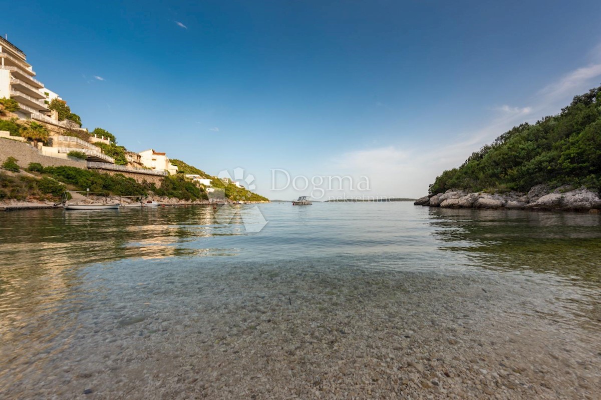 Casa Vinišće, Marina, 570m2