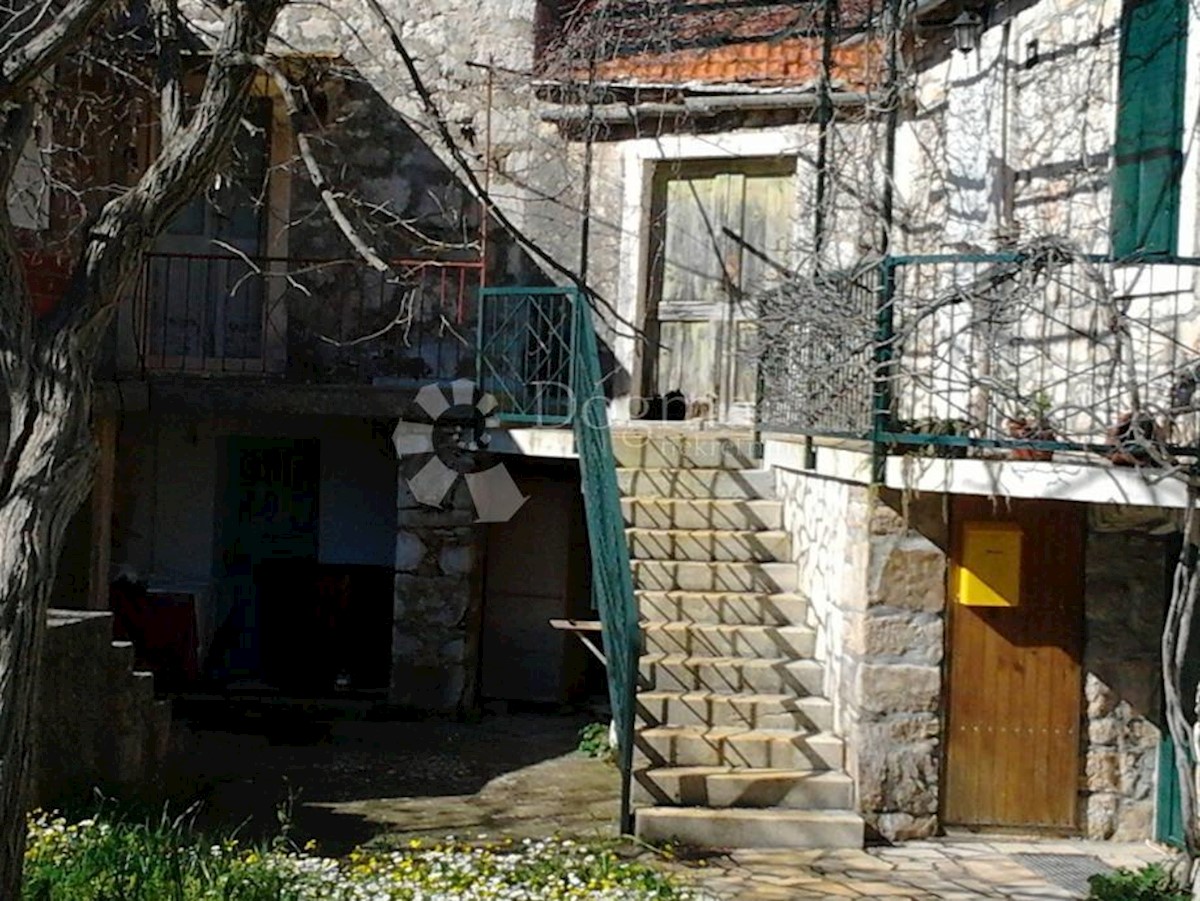 Casa Bogomolje, Sućuraj, 80m2