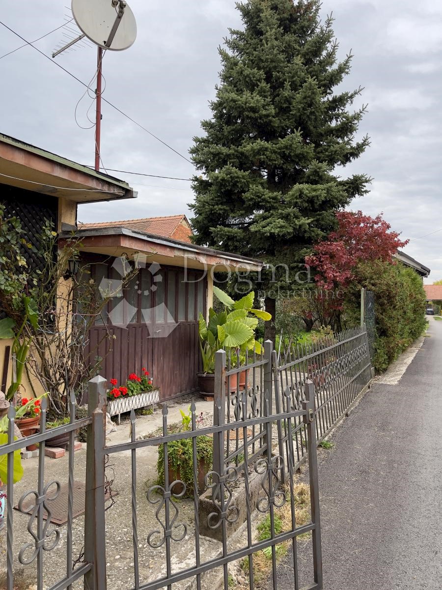 Casa Mraclin, Velika Gorica - Okolica, Ladislava Galekovića, 120m2