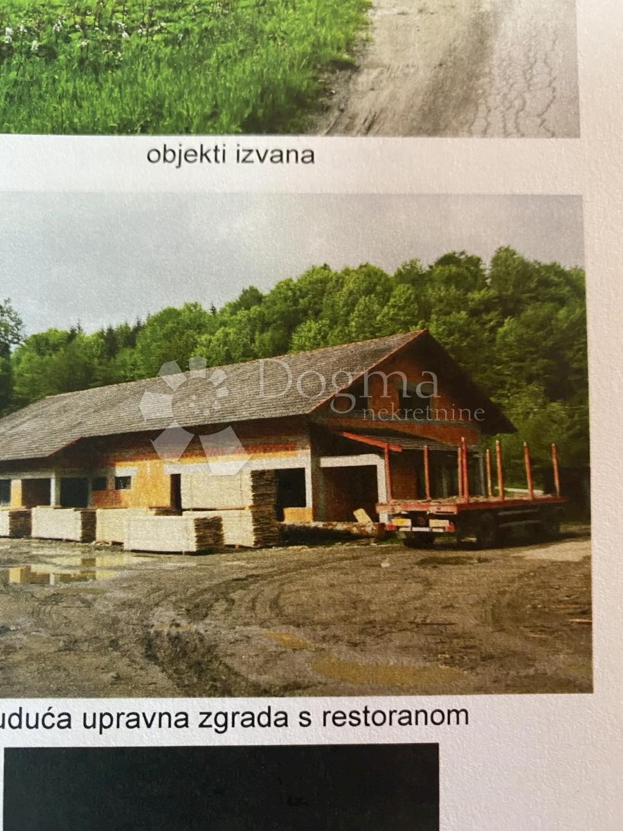 Locale commerciale Brod Moravice, 623m2