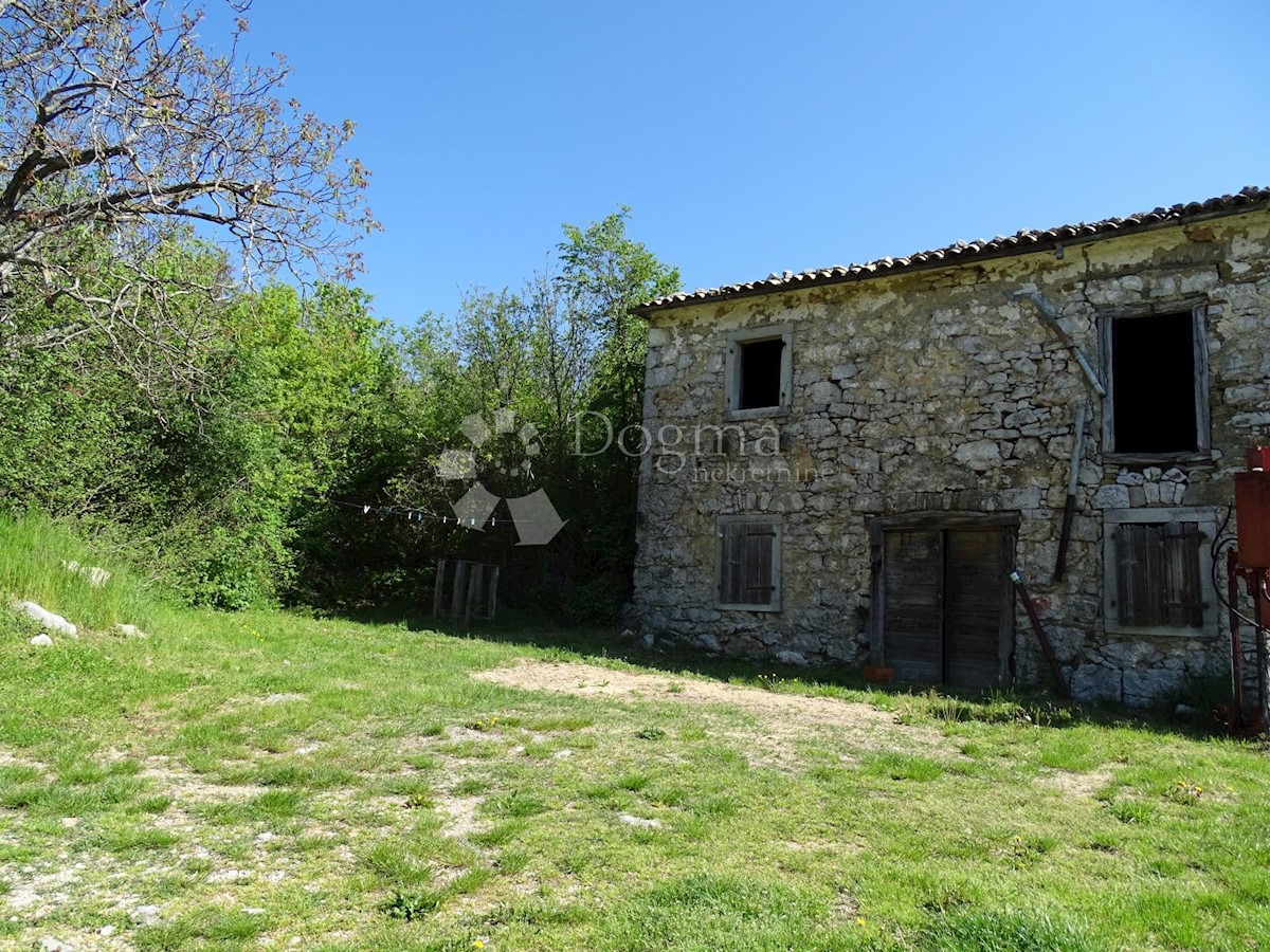 Terreno Ročko Polje, Buzet, 3.524m2