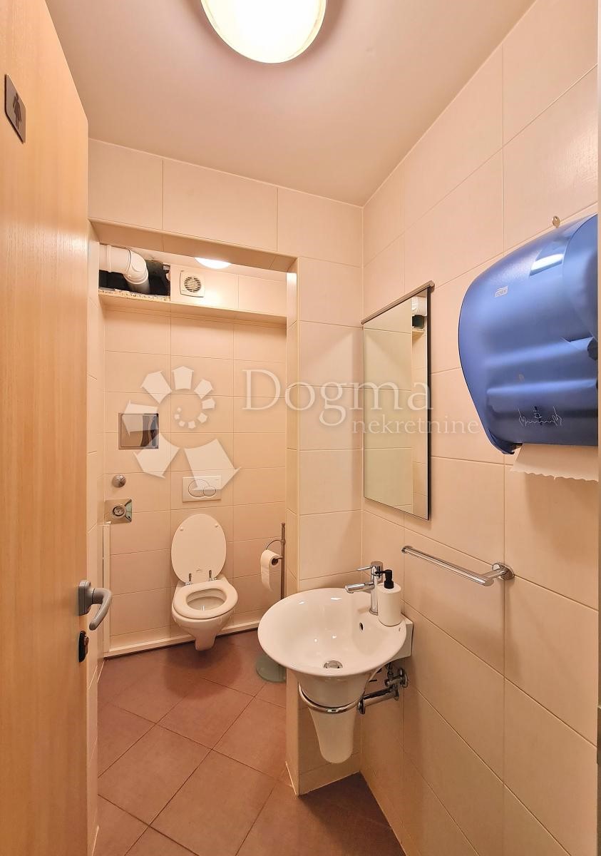 Allogio Centar, Rijeka, 121,36m2