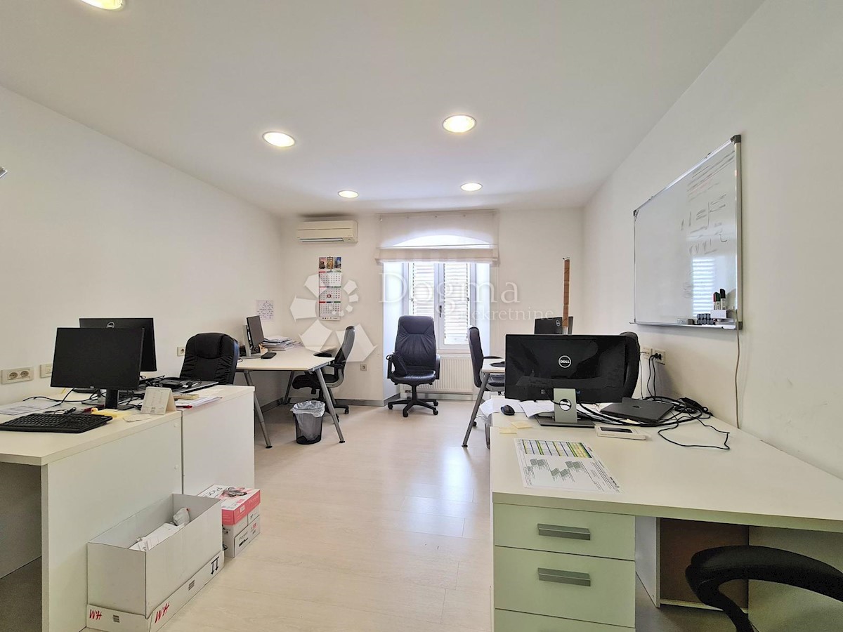 Allogio Centar, Rijeka, 121,36m2